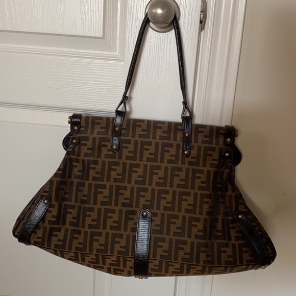 Fendi Bag - Picture 2 of 2